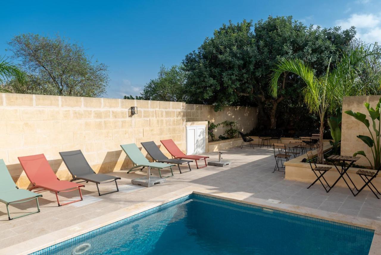 Bed and Breakfast The Carob Tree Victoria Exterior foto