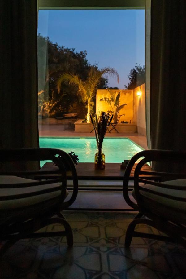 Bed and Breakfast The Carob Tree Victoria Exterior foto