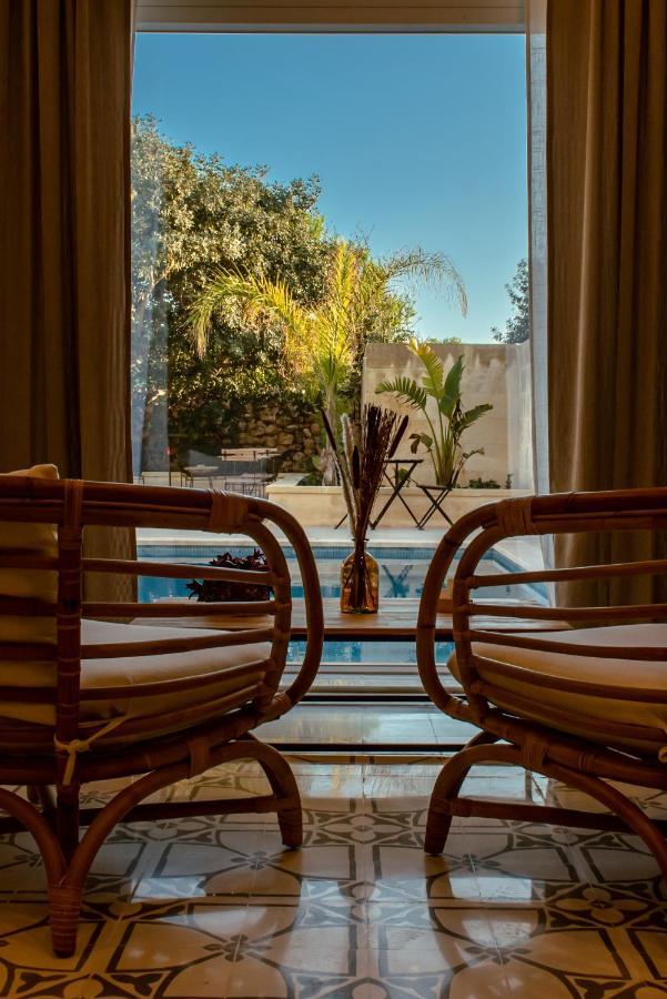 Bed and Breakfast The Carob Tree Victoria Exterior foto